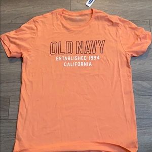 Old Navy tee